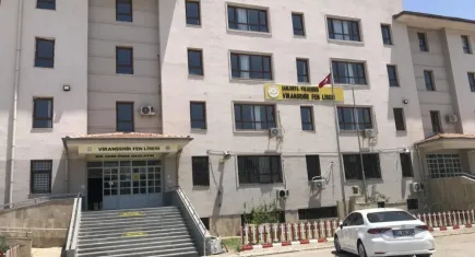 Şanlıurfa’da Fen Lisesinde kahvaltı sonrası 30 öğrenci zehirlendi