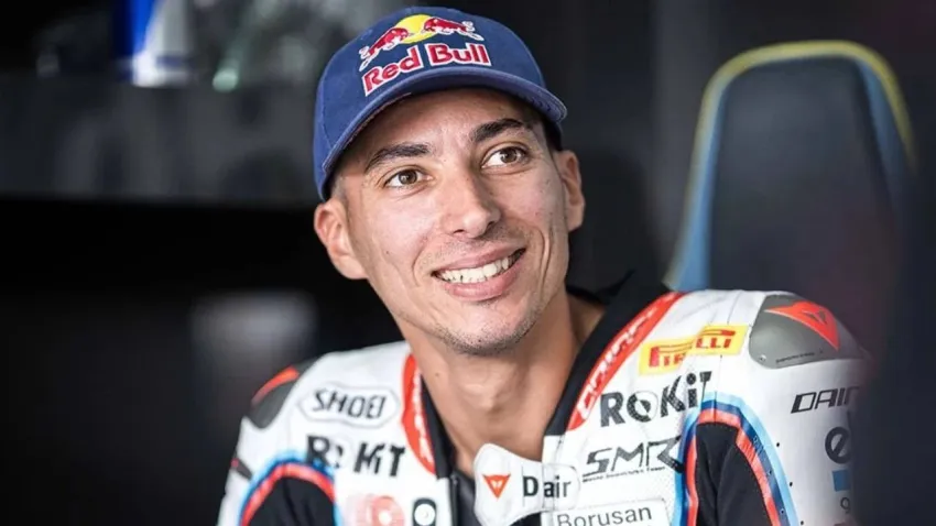 Toprak Razgatlıoğlu Portekiz’de 3. dünya şampiyonluğu için piste çıkıyor! haberinin görseli