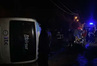 Kastamonu’da kaza: Tur midibüsü devrildi, 25 kişi yaralandı