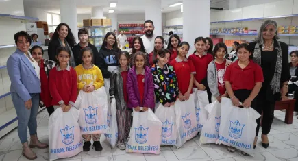 Konak Belediyesi’nden kız çocuklarına ilham veren etkinlik