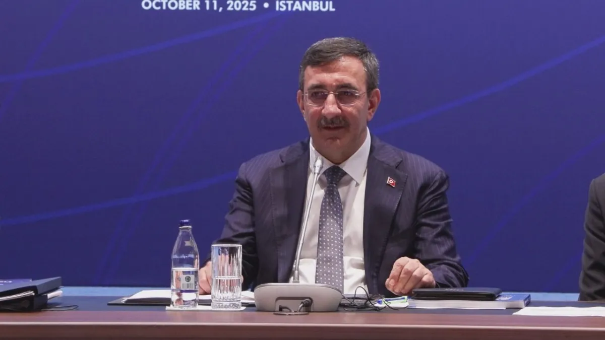 Türkiye 2025’te yatırımın merkezi oluyor: 282 milyar dolarlık başarı ve dijital dönüşüm vurgusu haberinin görseli