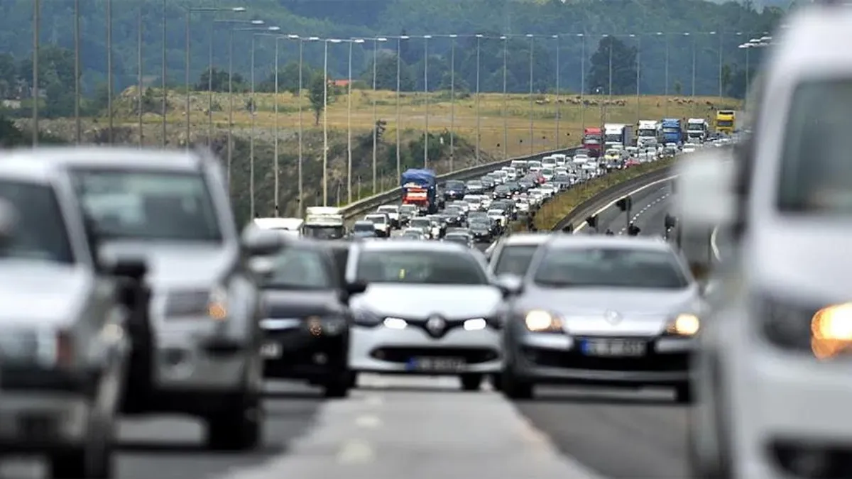 Türkiye’de 32 milyon araçtan 6 milyonu sigortasız: Trafikte büyük risk! haberinin görseli