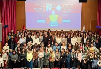 Dünyanın dört bir yanından kadınlar hakları için buluştu