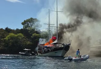 Fethiye'de tekne yangını!