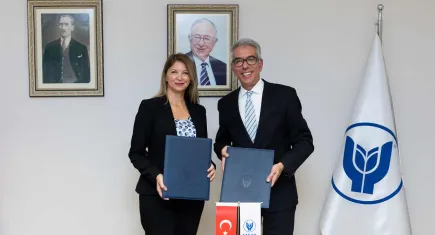 İZİKAD ve Yaşar Üniversitesi’nden işbirliği protokolü