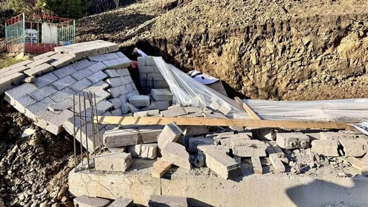 İzmir haber: 17 yaşındaki işçi hayatını kaybetti haberinin görseli