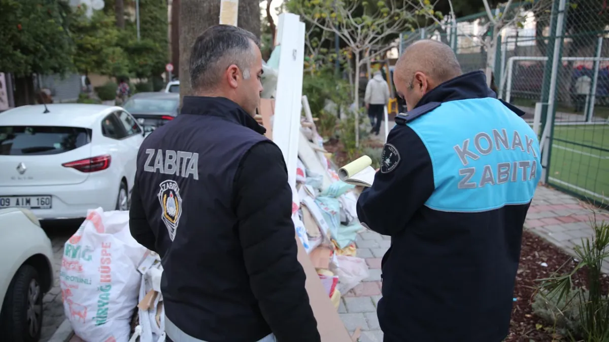 Konak’ta kaçak molozla mücadele sürüyor haberinin görseli