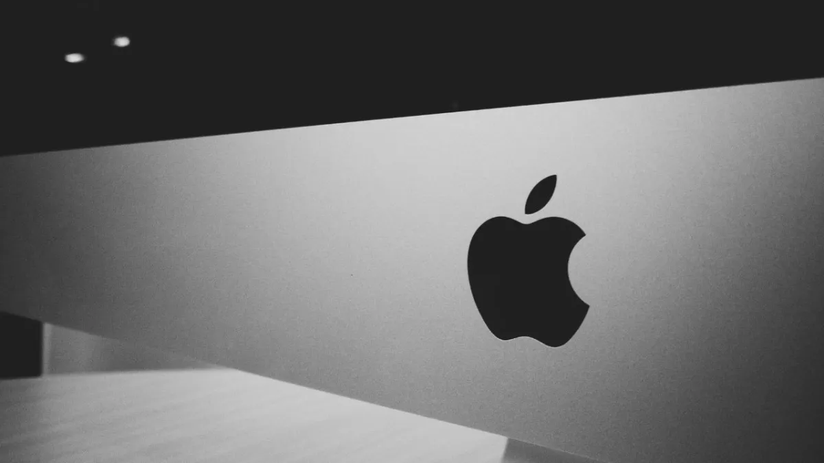 Apple, sistem açıklarını kapatmak için servet dağıtıyor haberinin görseli