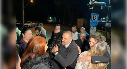 Aslanoğlu’ndan ev hapsinden ilk mesaj: Geride kimseyi bırakmayacağız