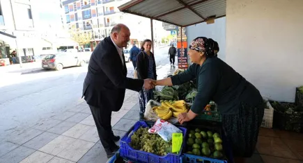 Başkan Çiçek, esnafın nabzını tuttu