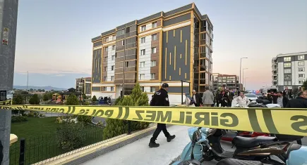 Çanakkale'de emekli astsubay meslektaşını öldürdü