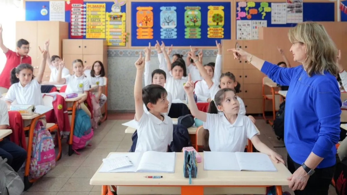 MEB 2025-2026 takvimi açıklandı: Kasım ara tatili ne zaman başlıyor? haberinin görseli