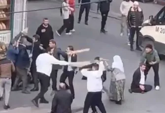 Odunlu ve bıçaklı kavga: 5 yaralı