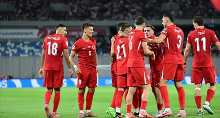 Türkiye fırtına gibi başladı: Gürcistan karşısında ilk yarıda 3 gol!