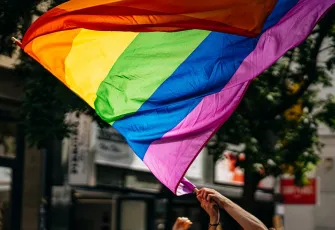 11. Yargı Paketi’nde tartışmalı LGBTİ+ maddesi: Hapis cezası getirilirken, cinsiyet değişikliği yaşı 25’e yükseliyor