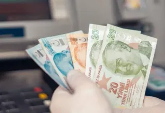 Bankalar emekliler için yarışa girdi! Promosyonlarda rekor artış gerçekleşti: İşte banka banka verilen promosyon ücretleri..
