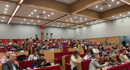 Büyükşehir Meclisi'nde gündem çöp sorunu!