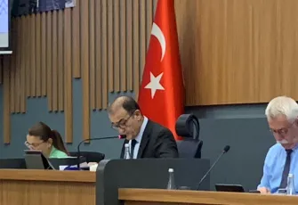 Büyükşehir Meclisi'nde yoğun mesai: Tugay’a borçlanma yetkisi!  