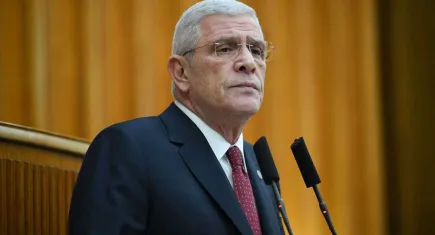 Dervişoğlu'ndan sert çıkış: İkametleri kandil, pusulaları İmralı