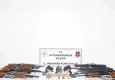 Düğün magandalarına operasyon: 42 kişinin evinde silah ele geçirildi