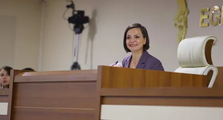 Karabağlar’ın 2026 bütçesi onaylandı: Başkan Kınay’dan şeffaflık ve tasarruf vurgusu