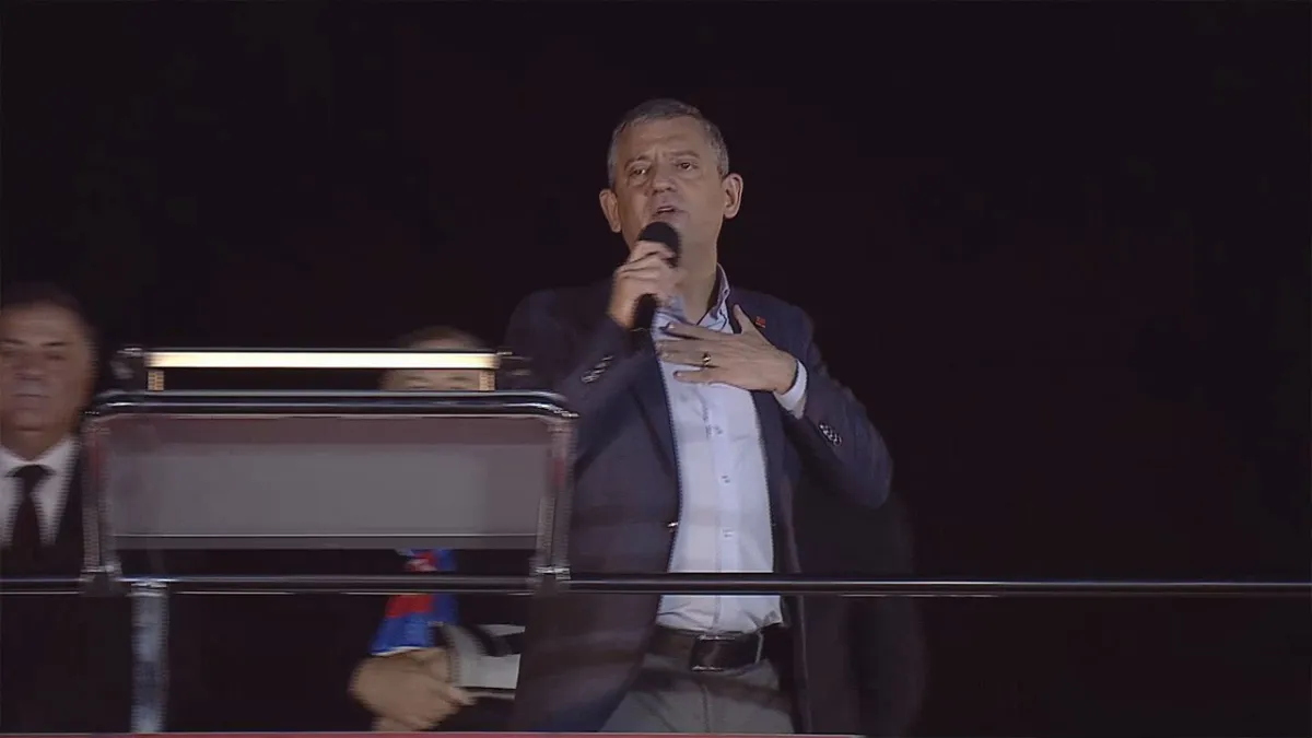 Özgür Özel: AK Parti'nin kara düzenini ters yüz edeceğiz haberinin görseli