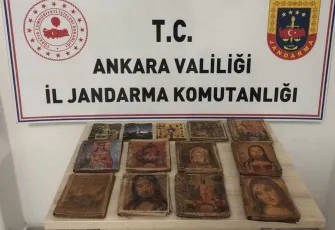 Tarihi eser kaçakçılarına dev operasyon: 13 İbranice el yazması kitap ele geçirdi