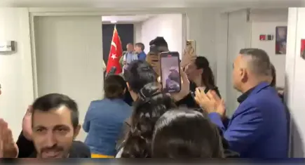 Çağdaş Kaya destekçileri CHP İl Binası'nda! 