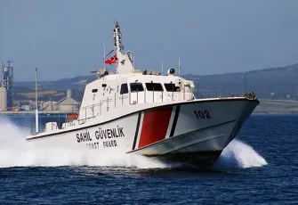 İzmir açıklarında can pazarı: 104 düzensiz göçmen kurtarıldı