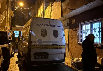 İzmir’de eşini silahla öldüren kişi gözaltına alındı