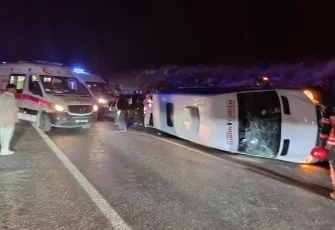 Malatya'da geziye giden öğrenciler kazada yaralandı