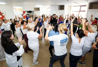 Narlıdere’de kahkaha, dans ve nefesle yeni sezona merhaba