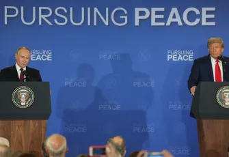 Trump-Putin görüşmesi yolda: Zelenskiy zirvesinden önce sürpriz temas