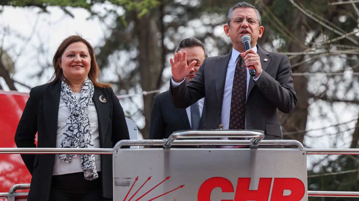 CHP'li Burcu Köksal AK Parti'ye mi geçiyor? İddialar gündemde haberinin görseli