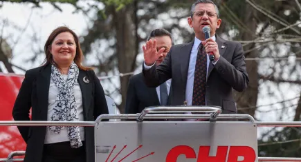 CHP'li Burcu Köksal AK Parti'ye mi geçiyor? İddialar gündemde