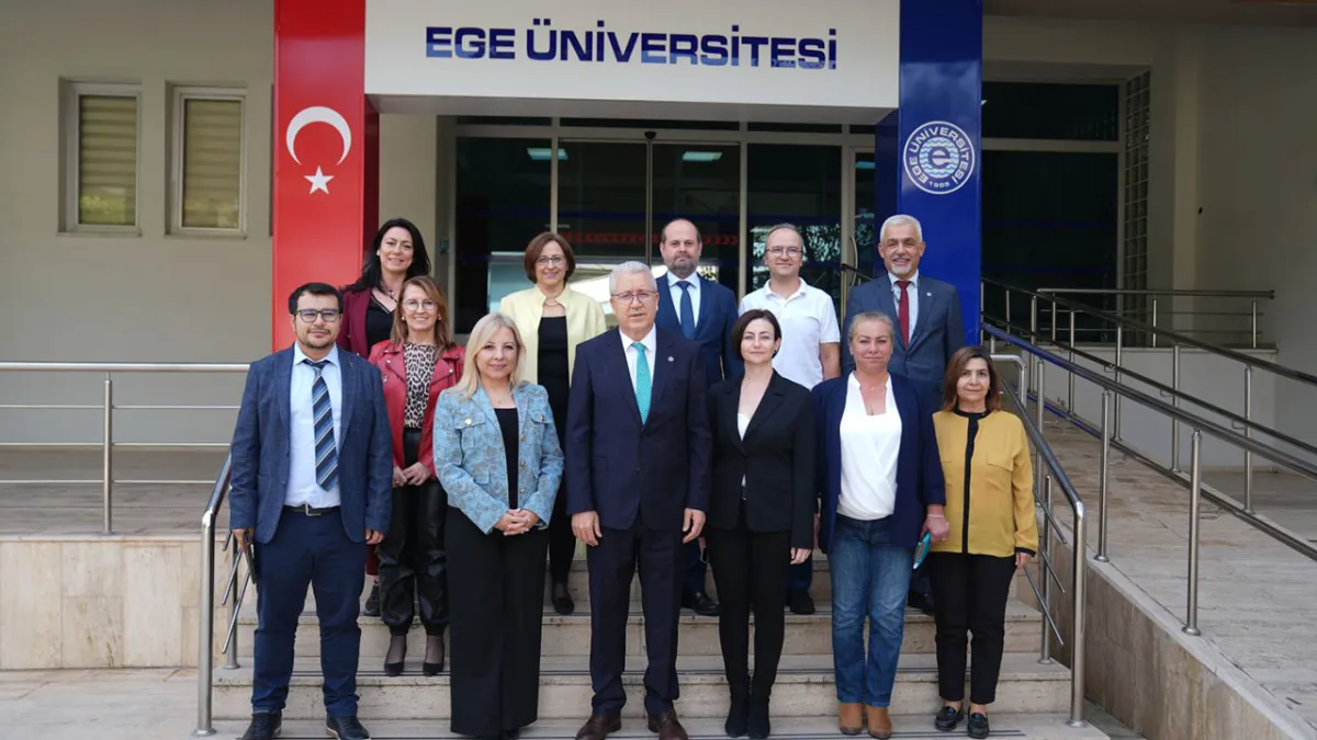 Ege Üniversitesi, 500 üniversite arasına girmeye kararlı haberinin görseli