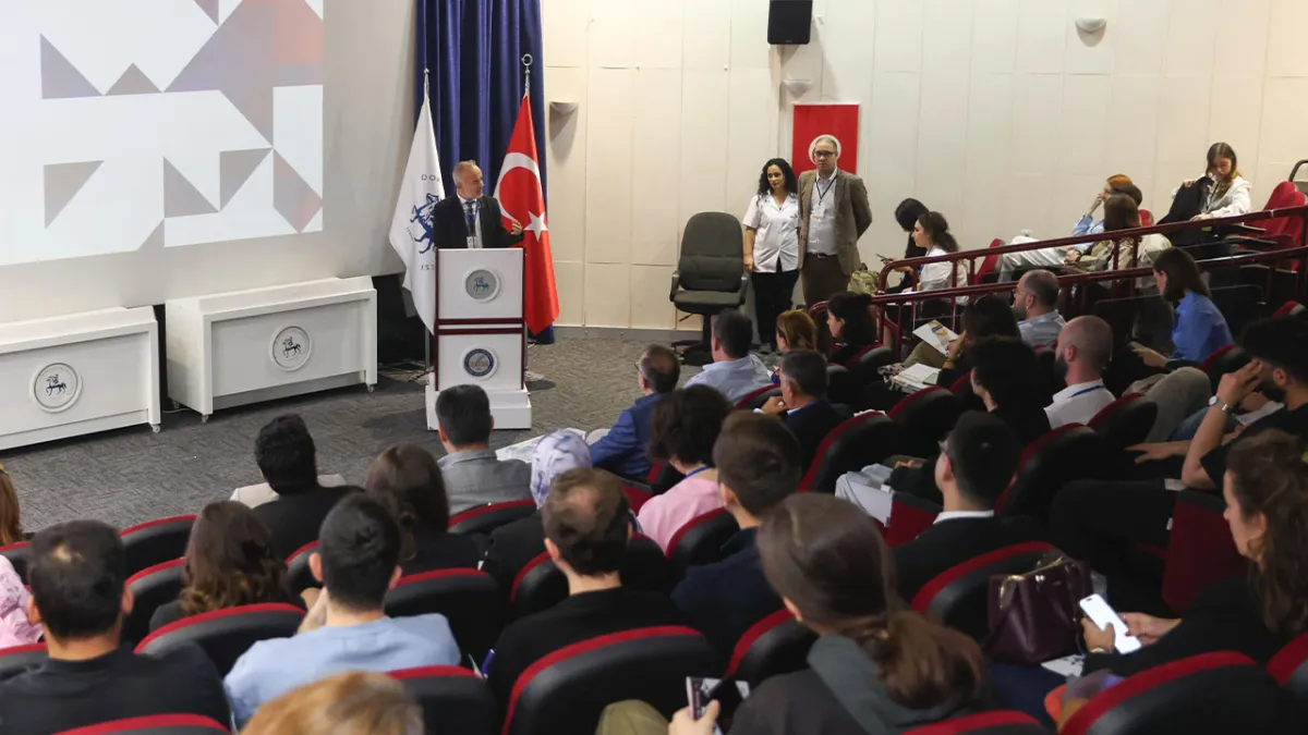 Genç girişimciler DEÜ’de parladı: 18 yenilikçi fikir finale kaldı haberinin görseli
