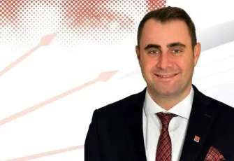 İl kongresine saatler kala kritik gelişme: O isim adaylığını duyurdu! 