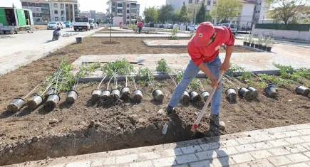 Menderes’in ilk Pati Parkı açılışa hazırlanıyor
