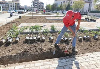Menderes’in ilk Pati Parkı açılışa hazırlanıyor