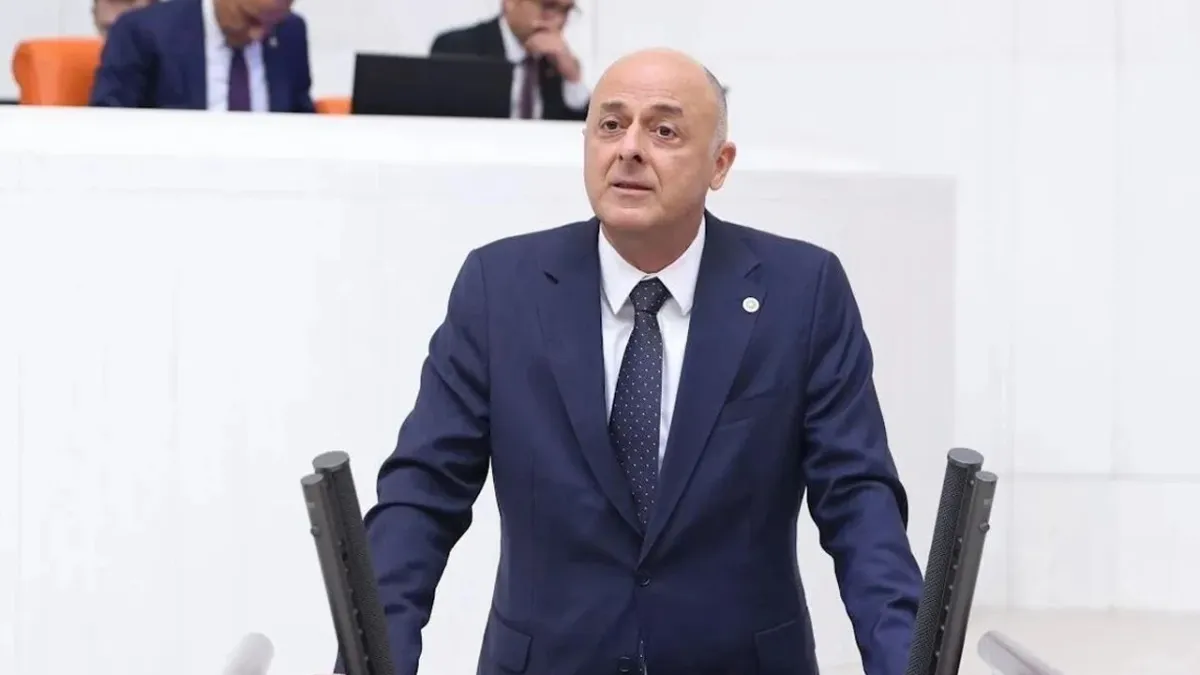 Özlale’den Dünya Yoksullukla Mücadele Günü mesajı: Asgari ücret açlık sınırının çok altında haberinin görseli