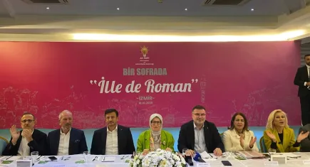 AK Parti’den Roman vatandaşlarla ‘Bir Sofrada İlle de Roman’ buluşması