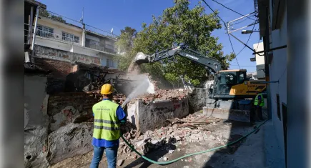 Ballıkuyu’da kentsel dönüşüm atağı: Metruk yapılar yıkılıyor