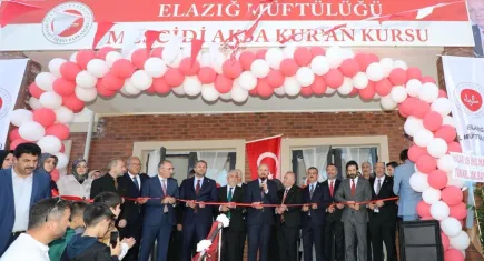 Bilal Erdoğan Elazığ’da sürpriz ziyaret! Mescid-i Aksa Kur’an kursu açılışında neler oldu?