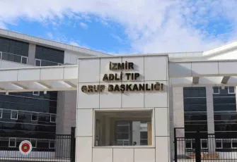 İzmir’de balık tutan kişinin oltasına insan kafatası takıldı