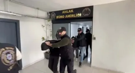 İzmir’de fuhuş operasyonu: 4 kişi tutuklandı 