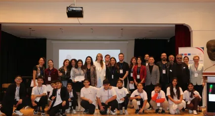 İzmir’de öğrenciler ritimle duygularını konuşturdu: RİT-ROM projesi fark yarattı