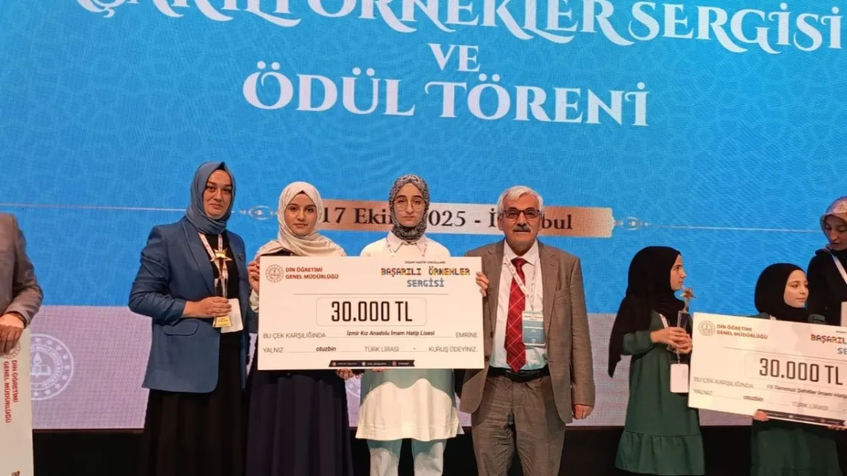 İzmir’den büyük gurur! İmam Hatip Lisesi Türkiye birincisi oldu haberinin görseli