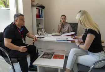 Karşıyaka’da denetim mesaisi: Güzellik salonları mercekte 