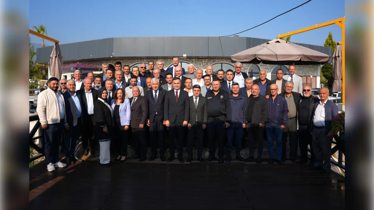 Kemalpaşalı muhtarlar bir araya geldi haberinin görseli